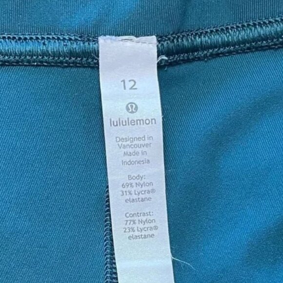 Lululemon | Take A Hint 7/8 Tight *25" Size 12 - Picture 12 of 12